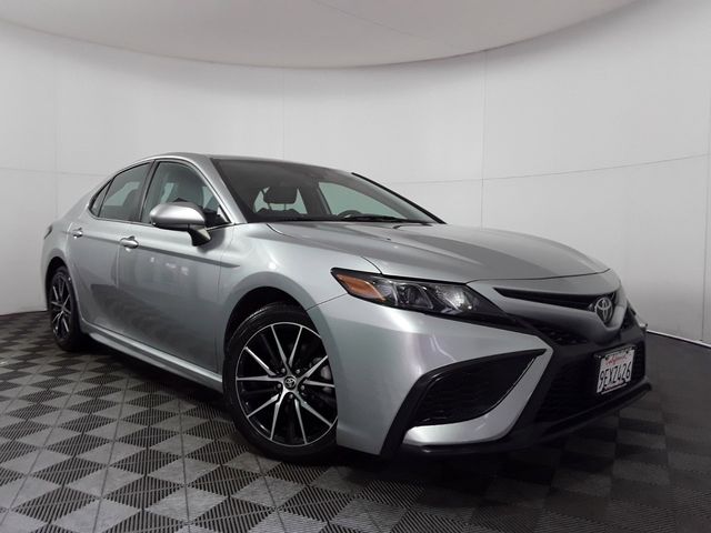 2021 Toyota Camry 