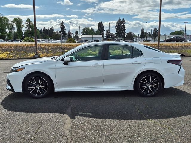 2021 Toyota Camry SE Nightshade