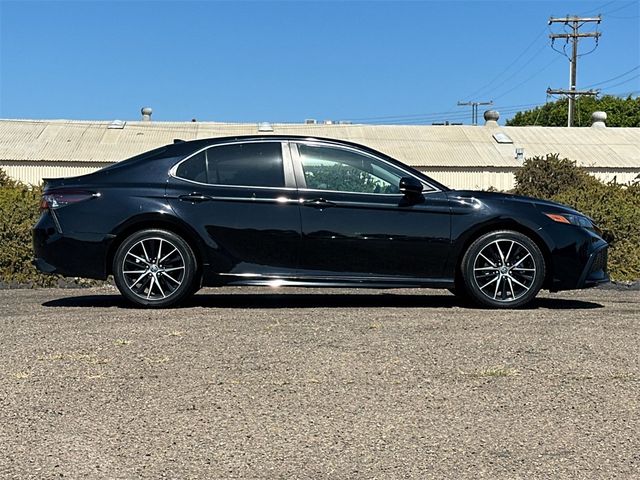 2021 Toyota Camry 