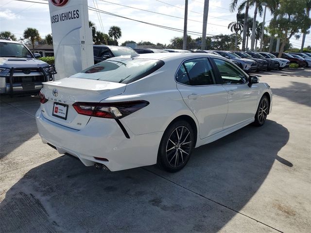 2021 Toyota Camry SE