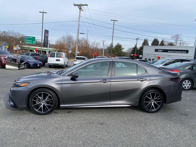 2021 Toyota Camry SE