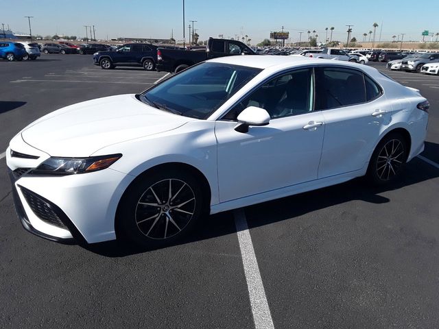 2021 Toyota Camry 