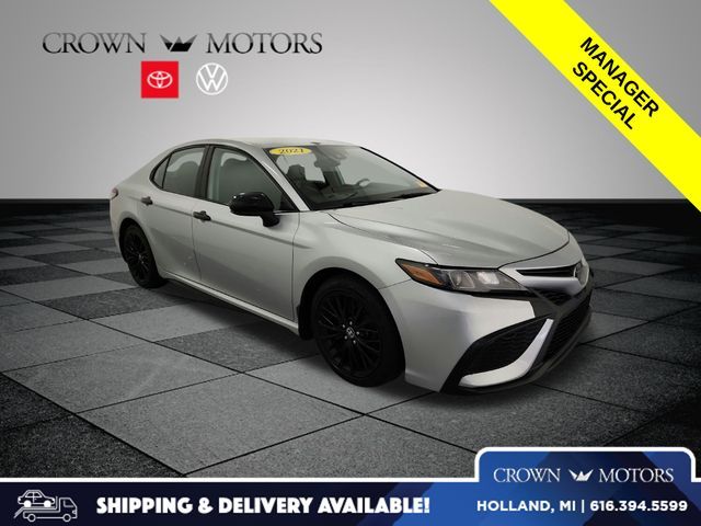 2021 Toyota Camry SE Nightshade