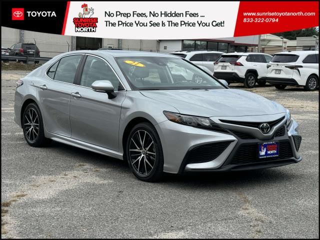 2021 Toyota Camry SE