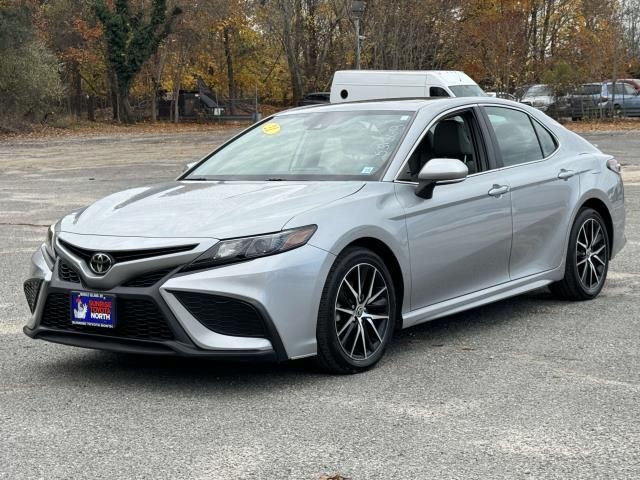 2021 Toyota Camry SE