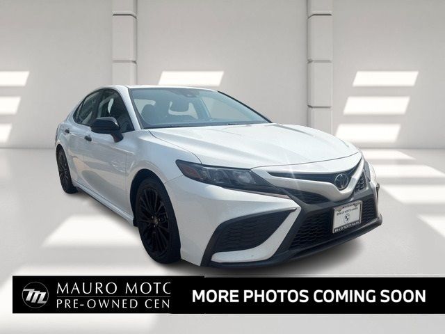 2021 Toyota Camry SE Nightshade