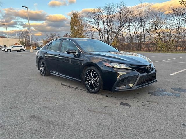 2021 Toyota Camry SE