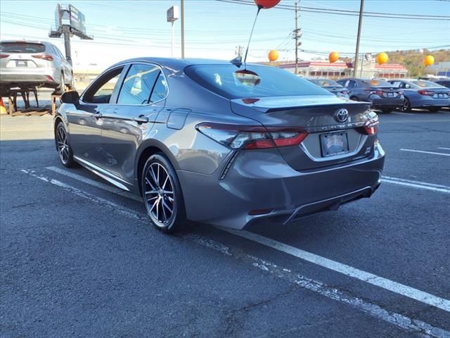 2021 Toyota Camry SE Nightshade