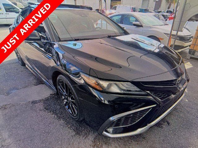 2021 Toyota Camry XSE V6