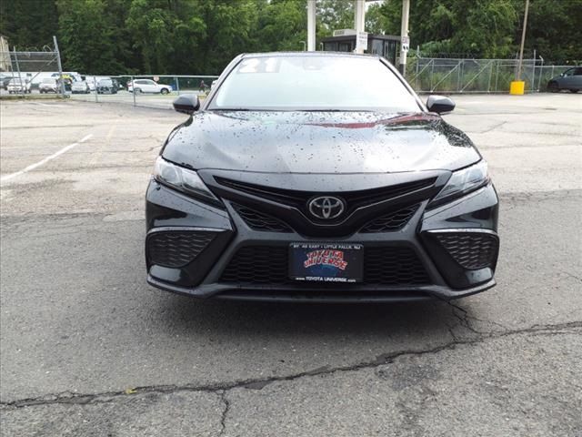 2021 Toyota Camry SE Nightshade