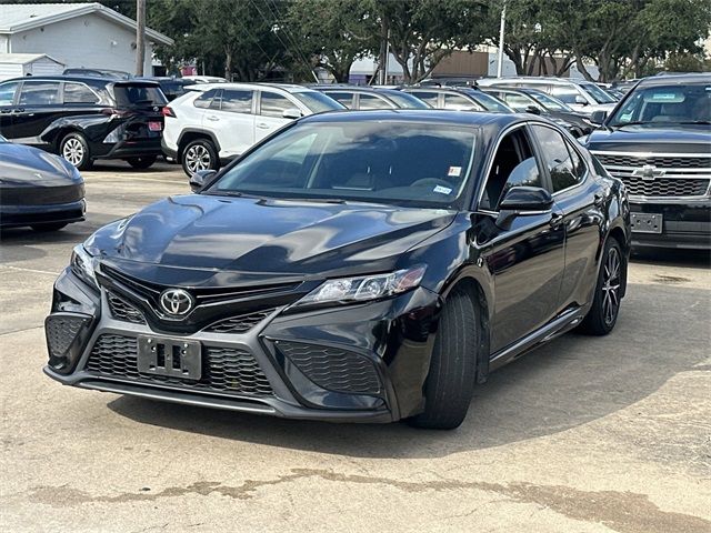 2021 Toyota Camry SE