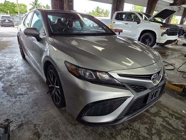 2021 Toyota Camry 