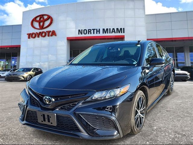 2021 Toyota Camry SE