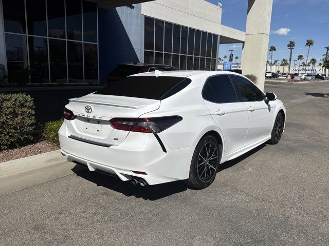 2021 Toyota Camry SE