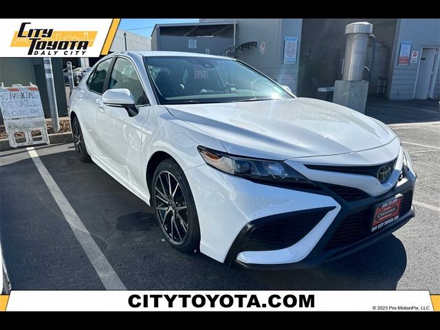 2021 Toyota Camry 