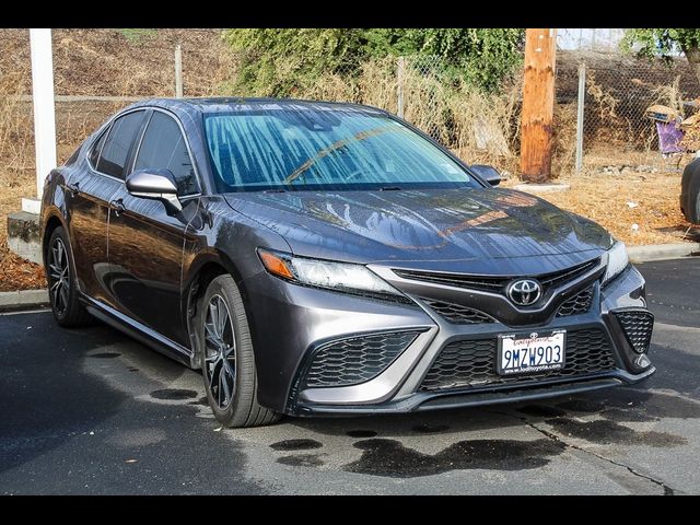 2021 Toyota Camry SE