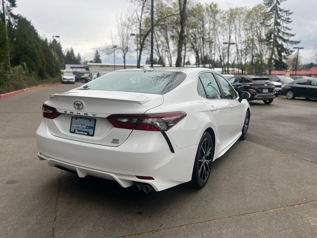 2021 Toyota Camry SE