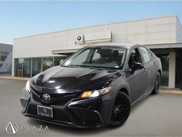 2021 Toyota Camry SE Nightshade