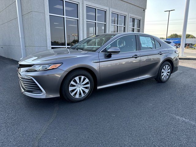 2021 Toyota Camry Hybrid LE