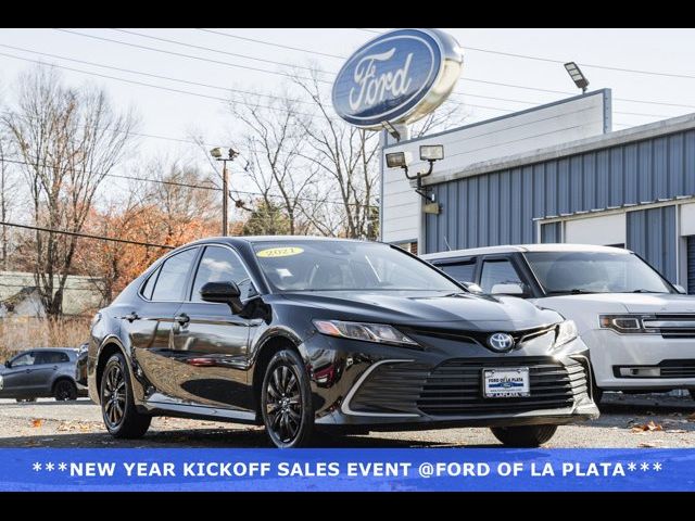 2021 Toyota Camry Hybrid LE