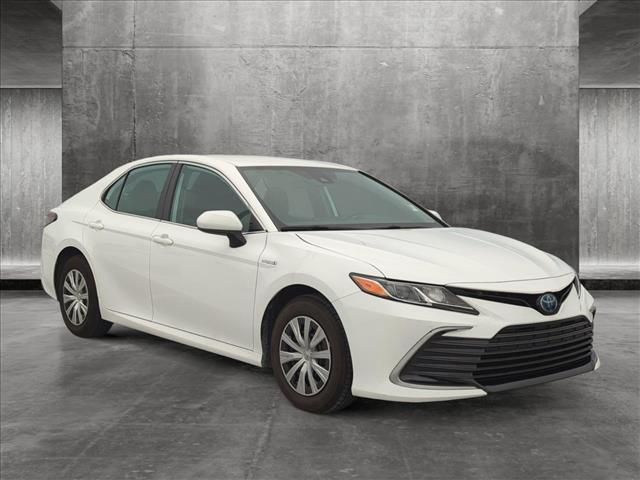 2021 Toyota Camry Hybrid LE