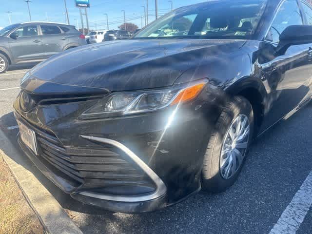 2021 Toyota Camry Hybrid LE