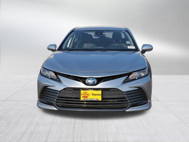 2021 Toyota Camry Hybrid LE