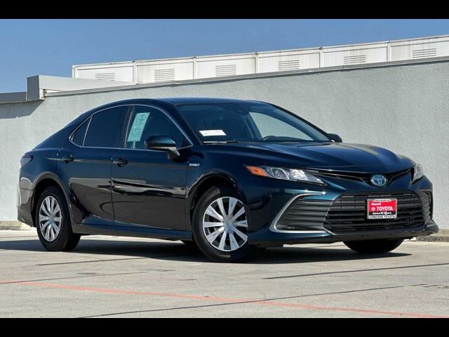 2021 Toyota Camry Hybrid LE