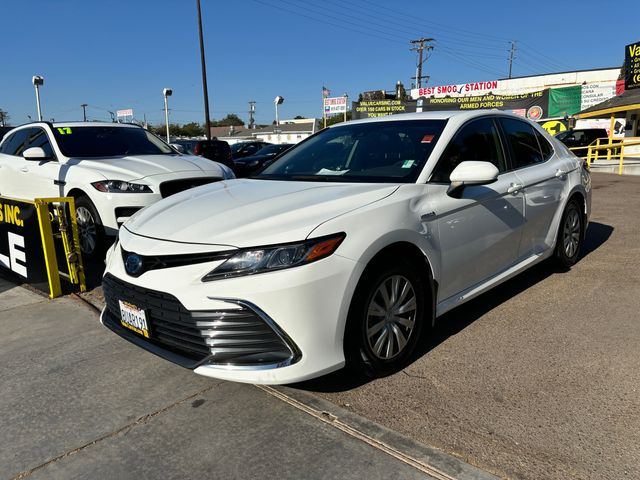 2021 Toyota Camry Hybrid LE