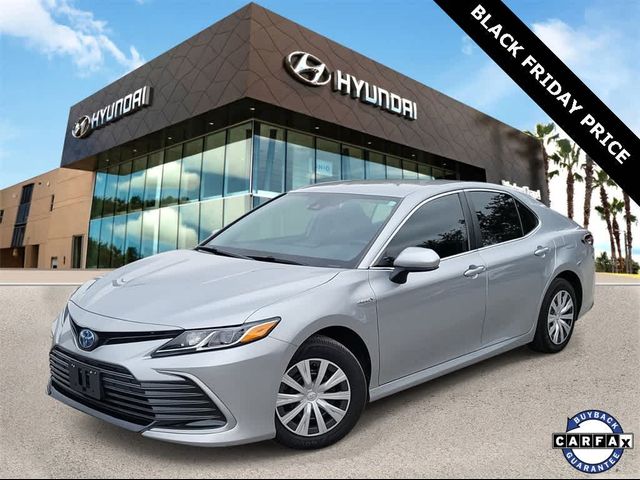 2021 Toyota Camry Hybrid LE