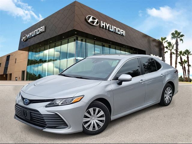 2021 Toyota Camry Hybrid LE