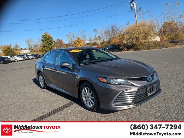 2021 Toyota Camry Hybrid LE