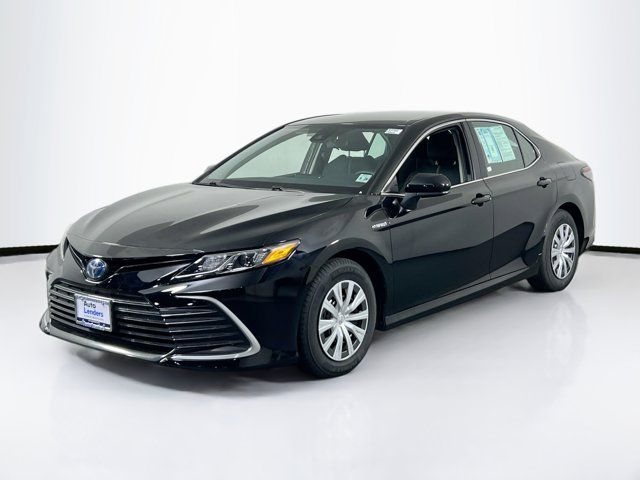 2021 Toyota Camry Hybrid LE