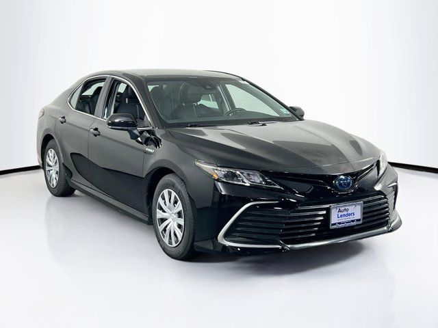 2021 Toyota Camry Hybrid LE