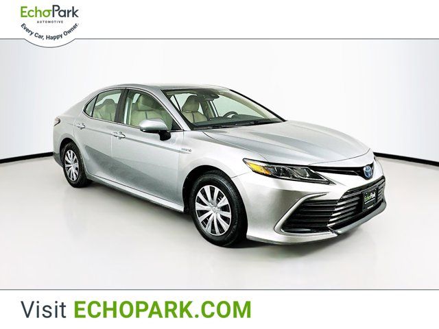 2021 Toyota Camry Hybrid LE