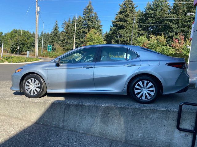 2021 Toyota Camry Hybrid LE