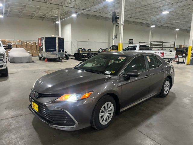 2021 Toyota Camry Hybrid LE