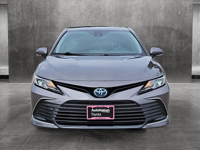 2021 Toyota Camry Hybrid LE