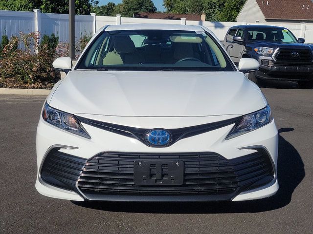 2021 Toyota Camry Hybrid LE