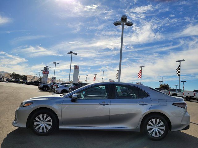 2021 Toyota Camry Hybrid LE