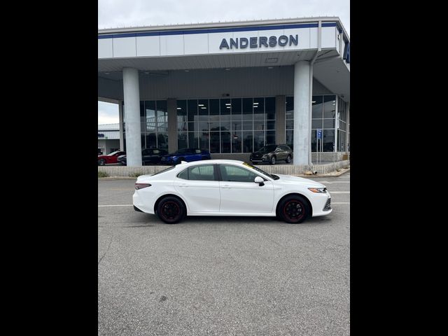 2021 Toyota Camry Hybrid LE