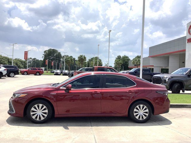 2021 Toyota Camry Hybrid LE