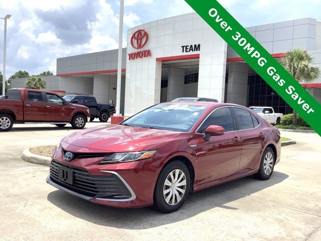 2021 Toyota Camry Hybrid LE