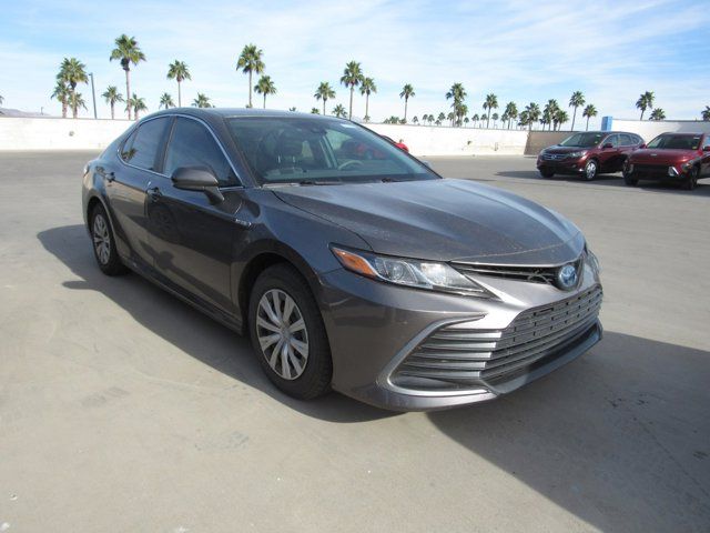 2021 Toyota Camry Hybrid LE