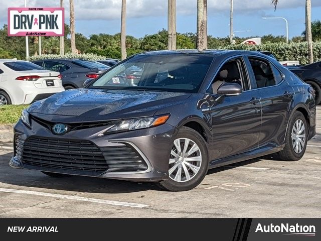 2021 Toyota Camry Hybrid LE