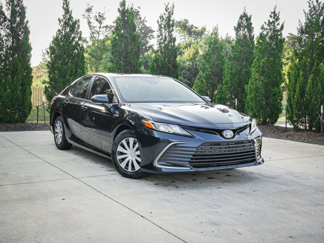 2021 Toyota Camry Hybrid LE