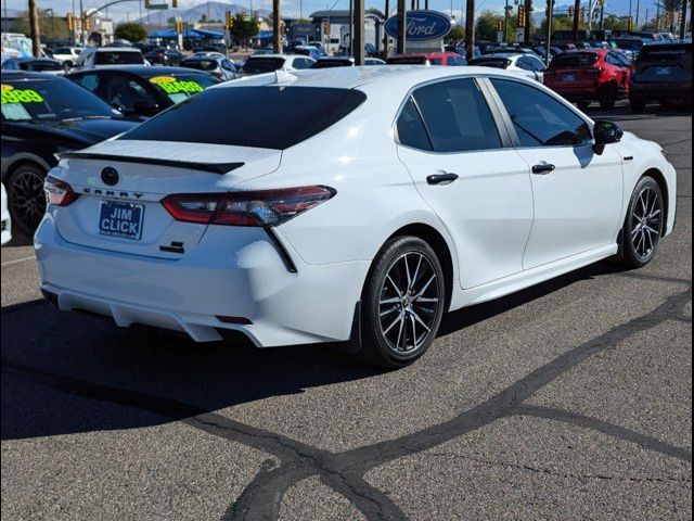 2021 Toyota Camry Hybrid SE