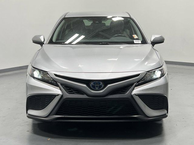 2021 Toyota Camry Hybrid SE