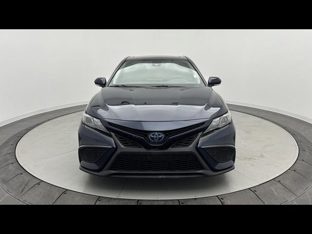 2021 Toyota Camry Hybrid SE