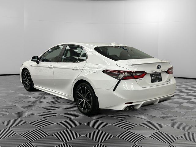 2021 Toyota Camry Hybrid SE